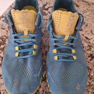 ON Cloud Running Cloudswift Sneaker Blush Lace Up‎ Size 8.5